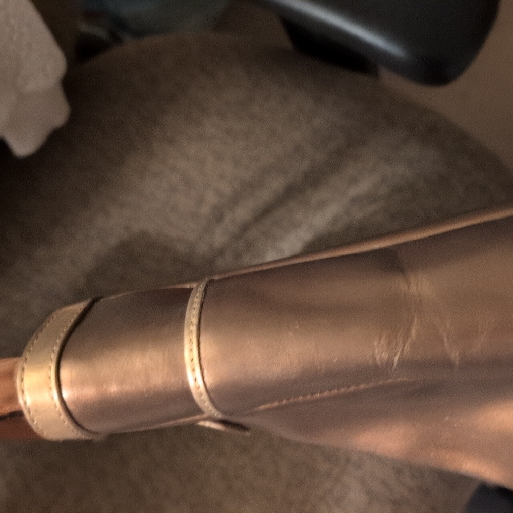 Coach Metallic Bronze Gold Accents Tote Bag In Great Shape - Picture 7 of 16
